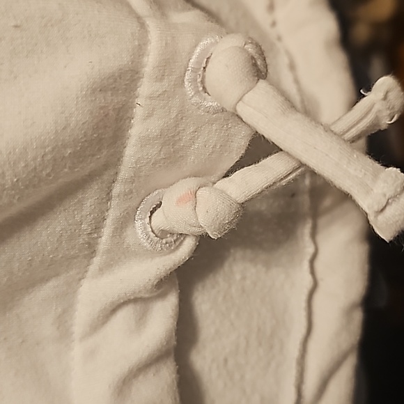 Guess cropped hoodie - Picture 3 of 5